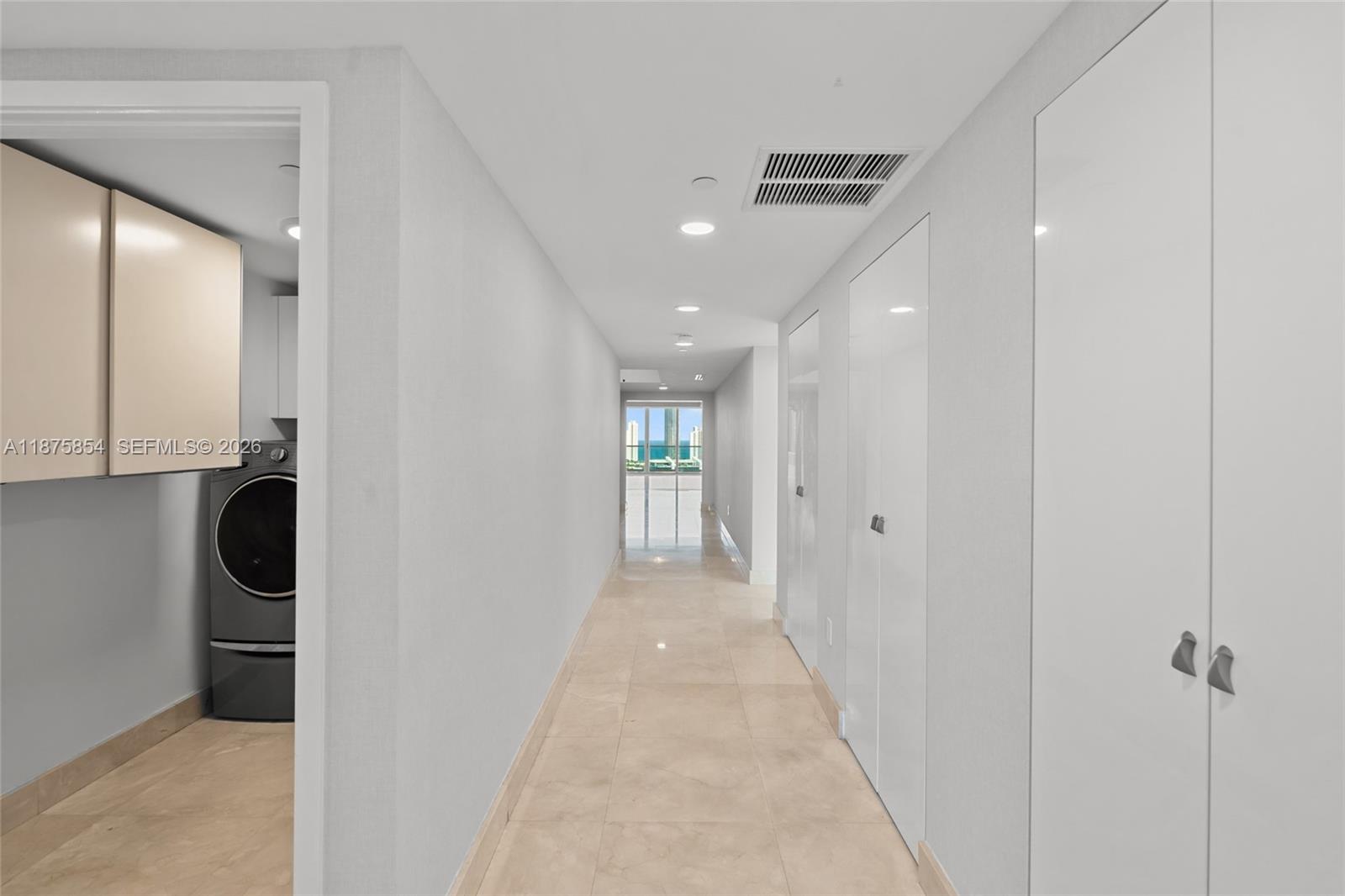 THE PENINSULA II CONDO - Residential