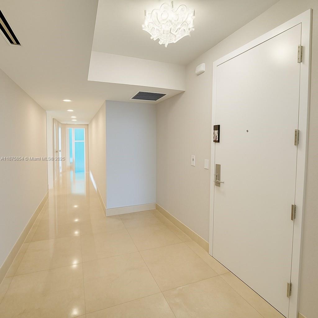 THE PENINSULA II CONDO - Residential