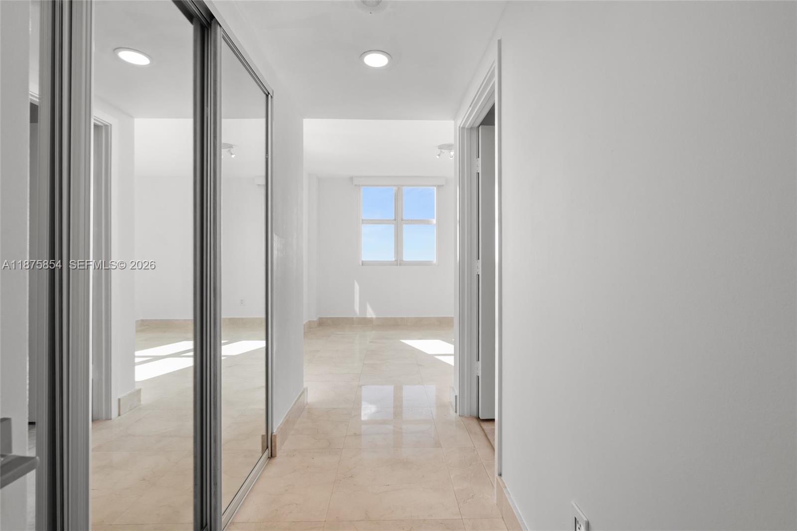 THE PENINSULA II CONDO - Residential