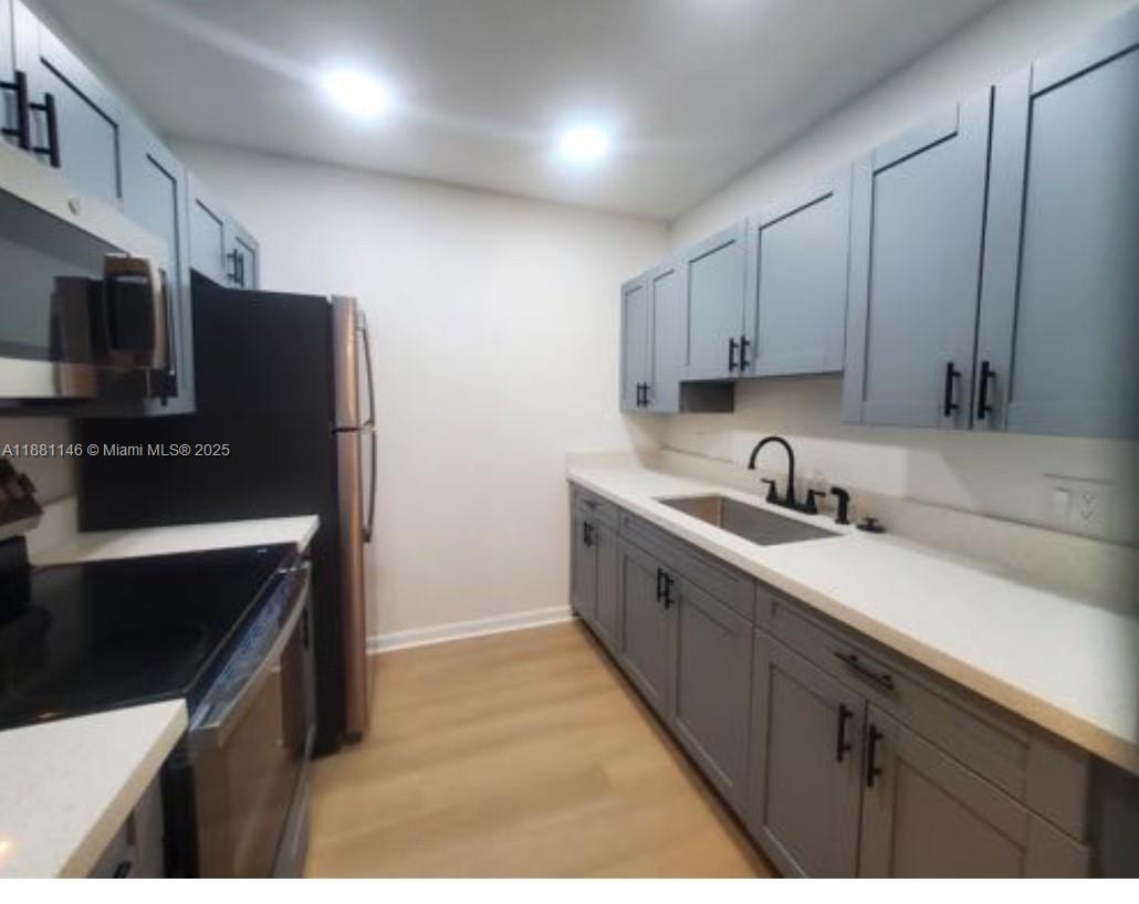 NEW HAMPTON AT CENTURY VI - Residential