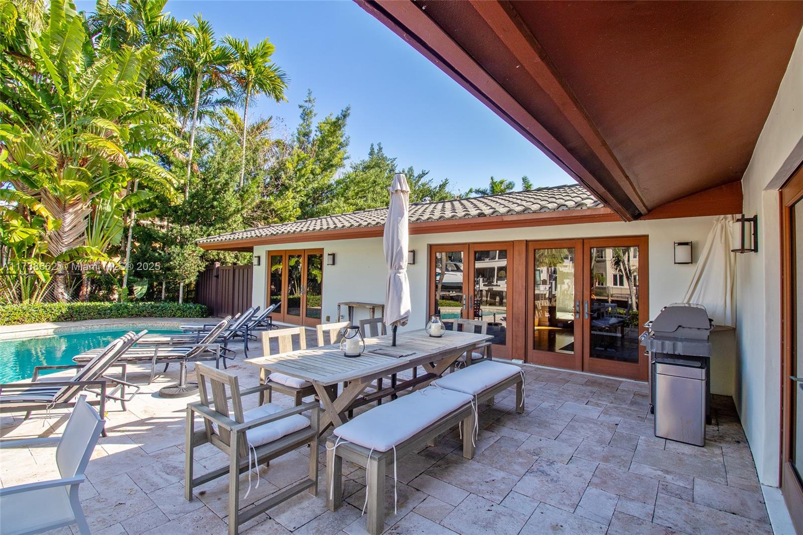 SEA ISLAND - Residential Lease