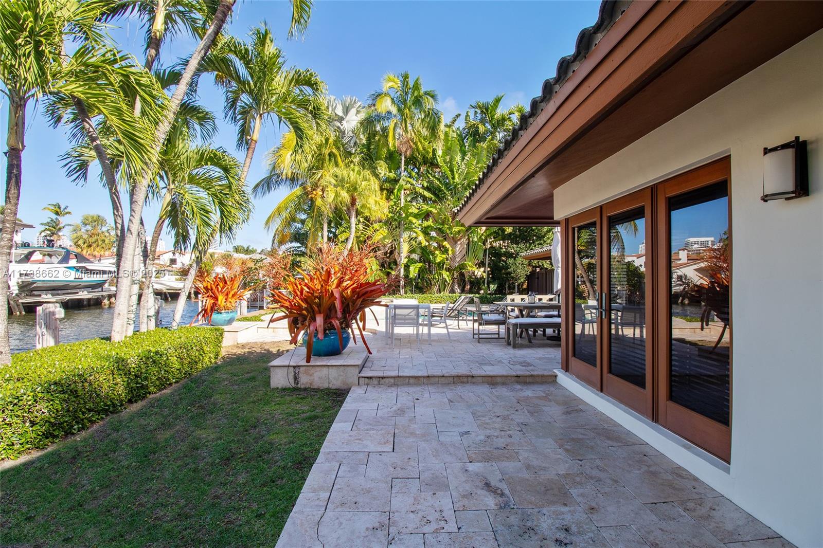 SEA ISLAND - Residential Lease