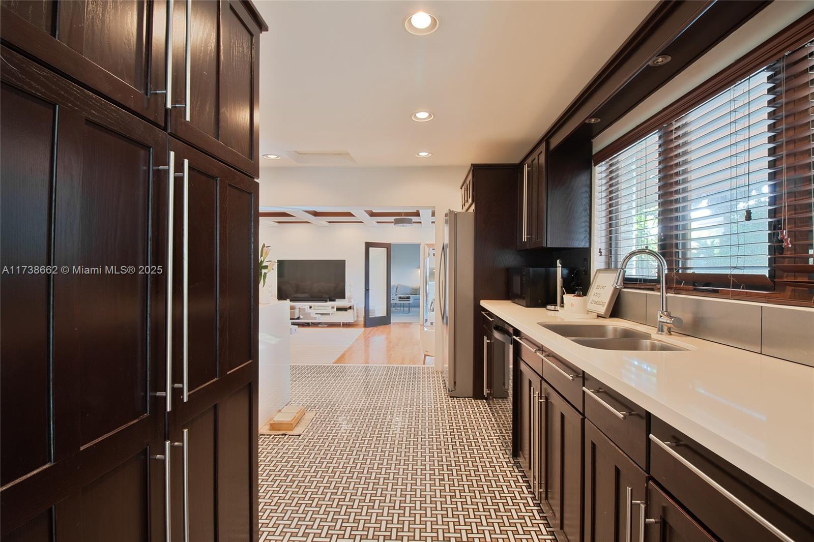 SEA ISLAND - Residential Lease