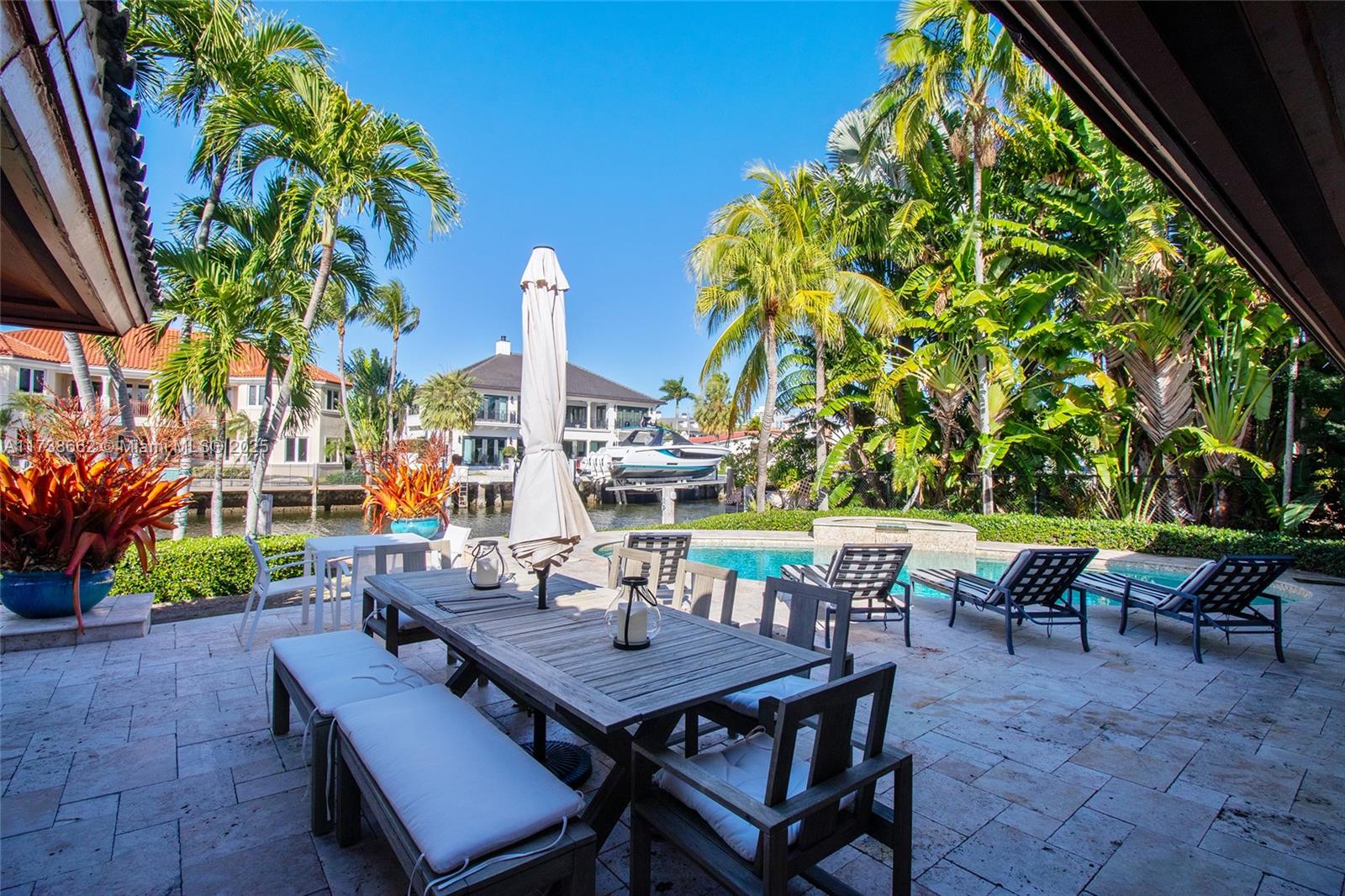 SEA ISLAND - Residential Lease