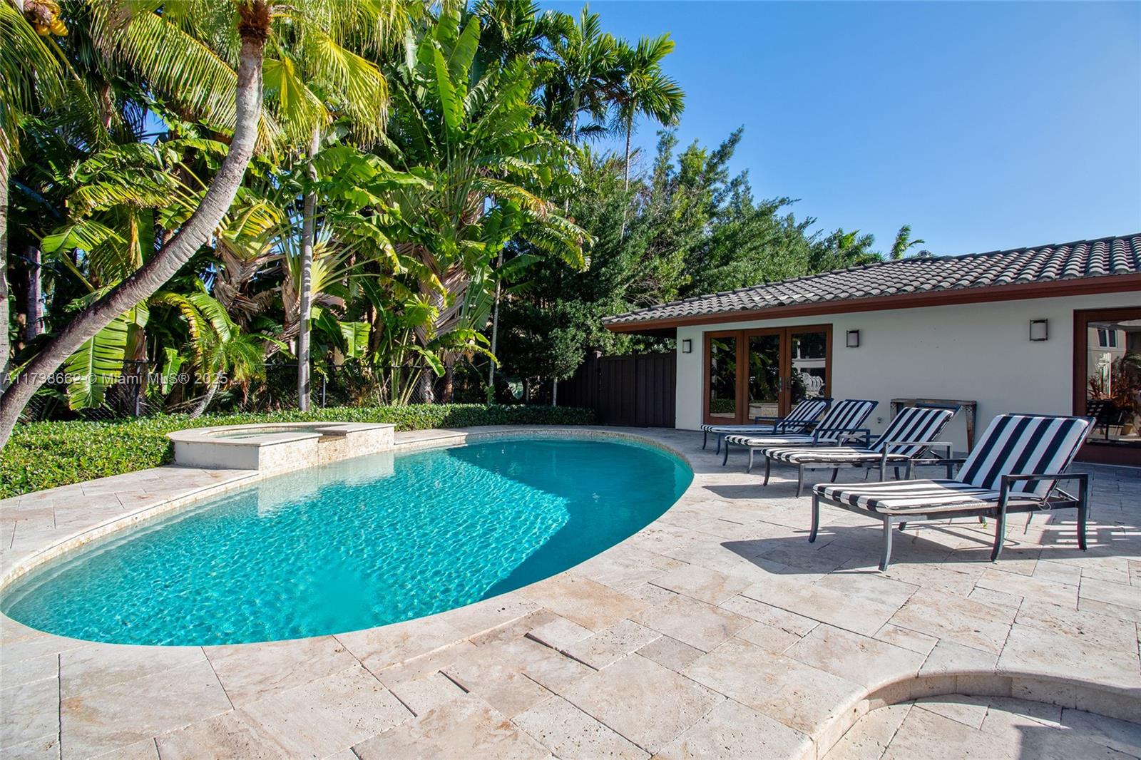 SEA ISLAND - Residential Lease