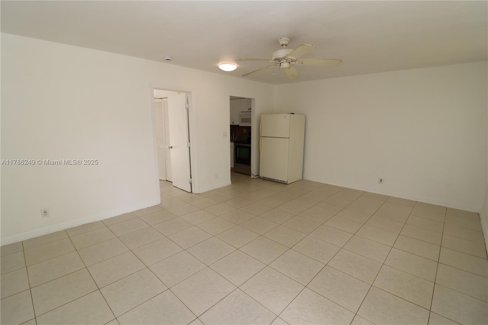 499 NW 42nd St 4
