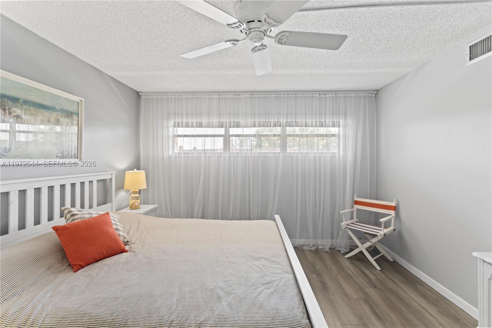 HOLLYBROOK GOLF AND - Residential