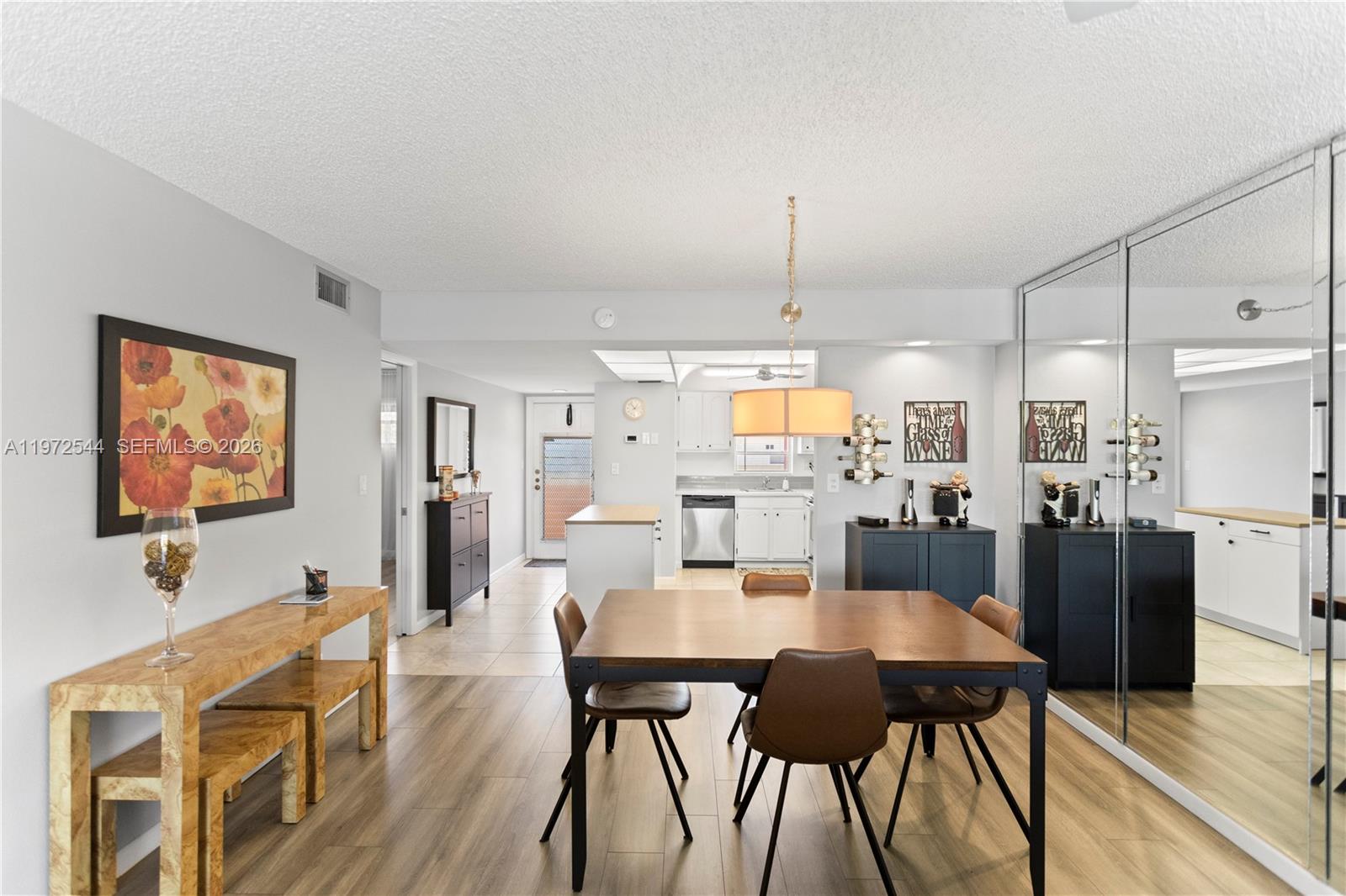 HOLLYBROOK GOLF AND - Residential