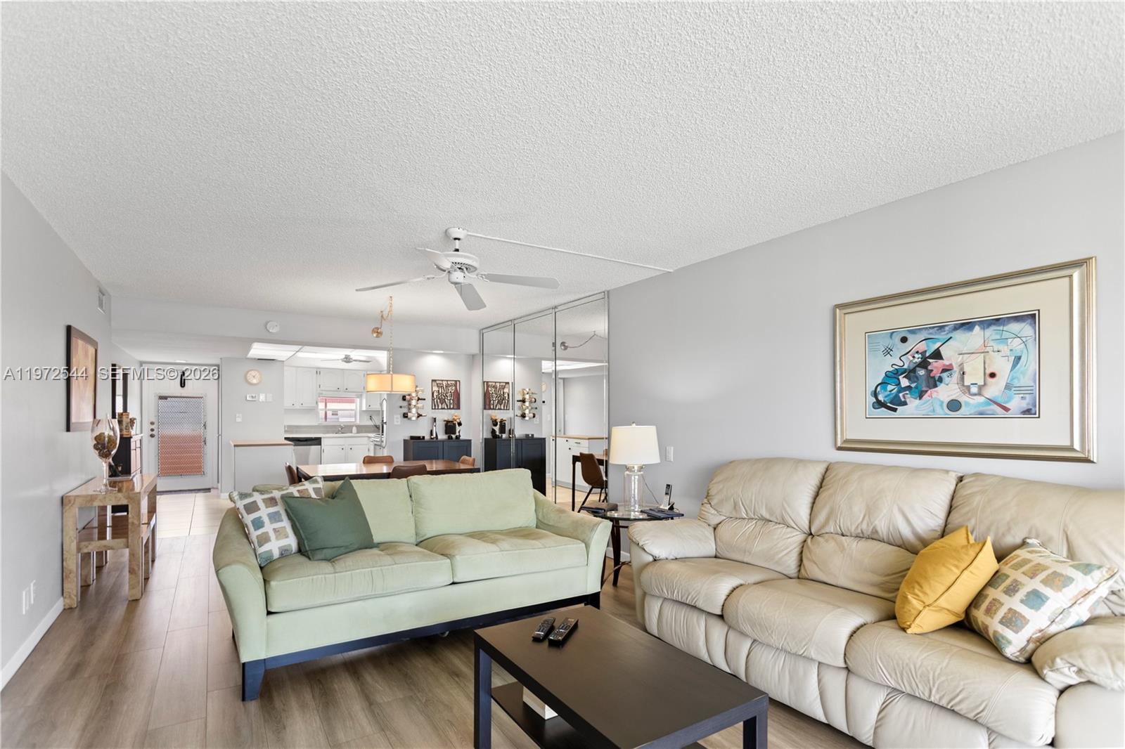 HOLLYBROOK GOLF AND - Residential