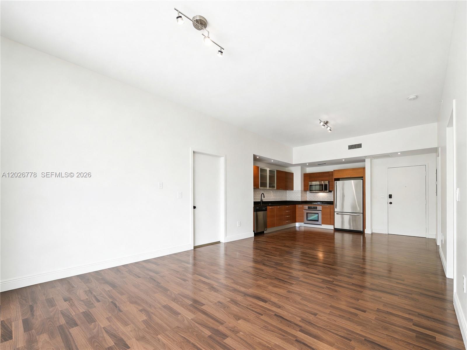 3470 E Coast Ave H0908