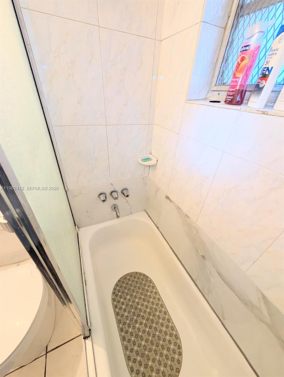 ALLAPATTAH SCH SUB - Residential Income