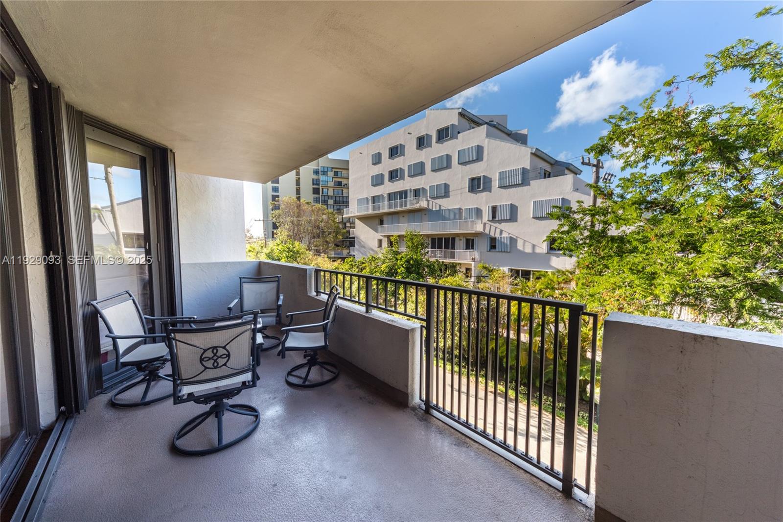 KEY COLONY CONDO #4 - Residential Lease