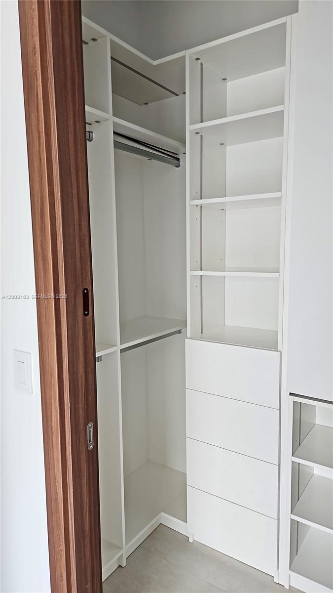 BISCAYNE KEY ESTATES - Residential