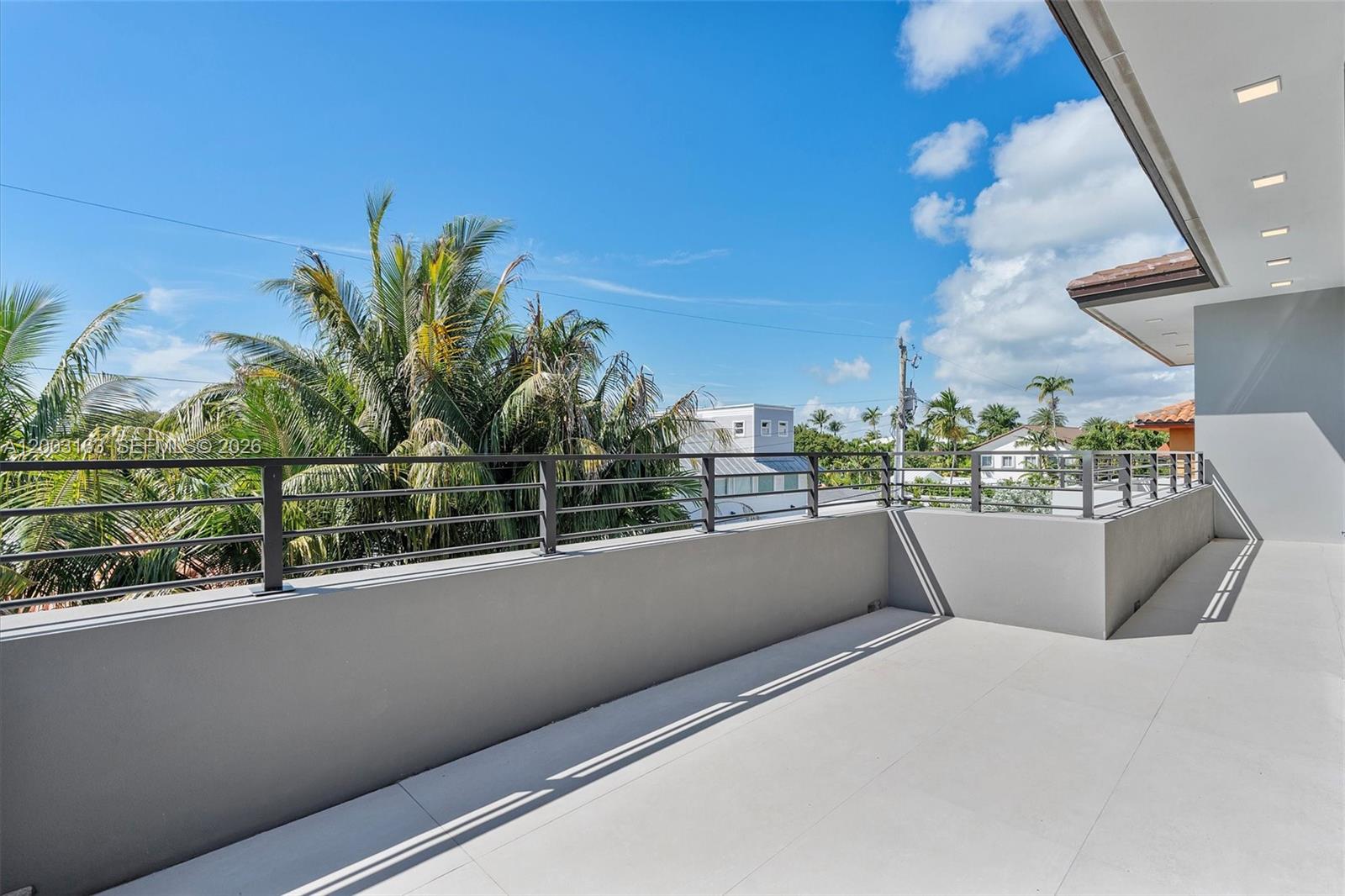 BISCAYNE KEY ESTATES - Residential