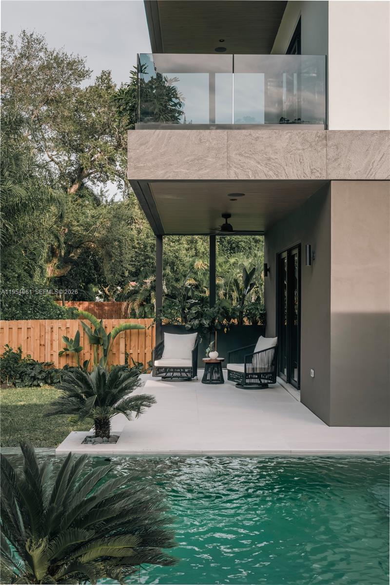 PRIORS 1ST ADDN TO BISCAY - Residential