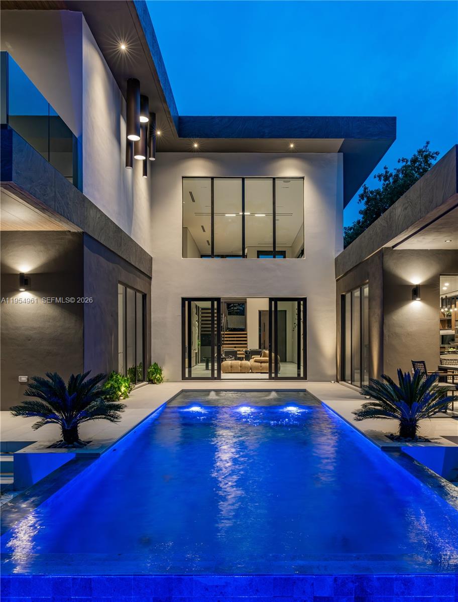 PRIORS 1ST ADDN TO BISCAY - Residential