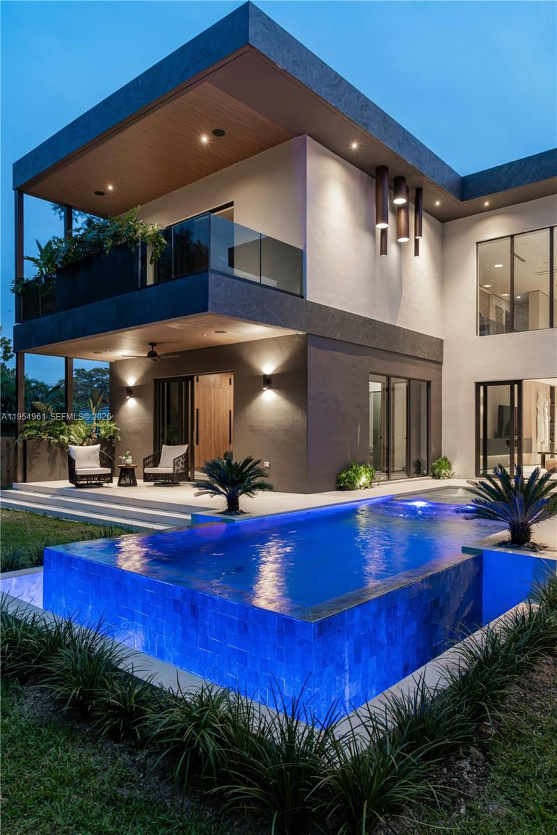 PRIORS 1ST ADDN TO BISCAY - Residential