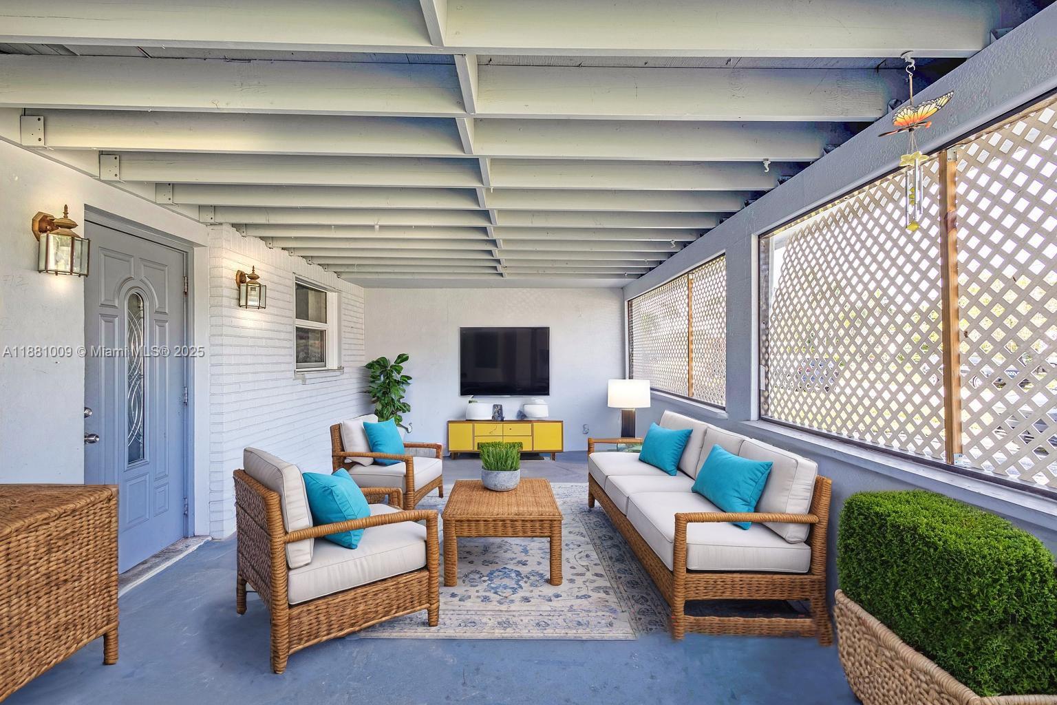 EDGEFIELD 1ST SEC - Residential