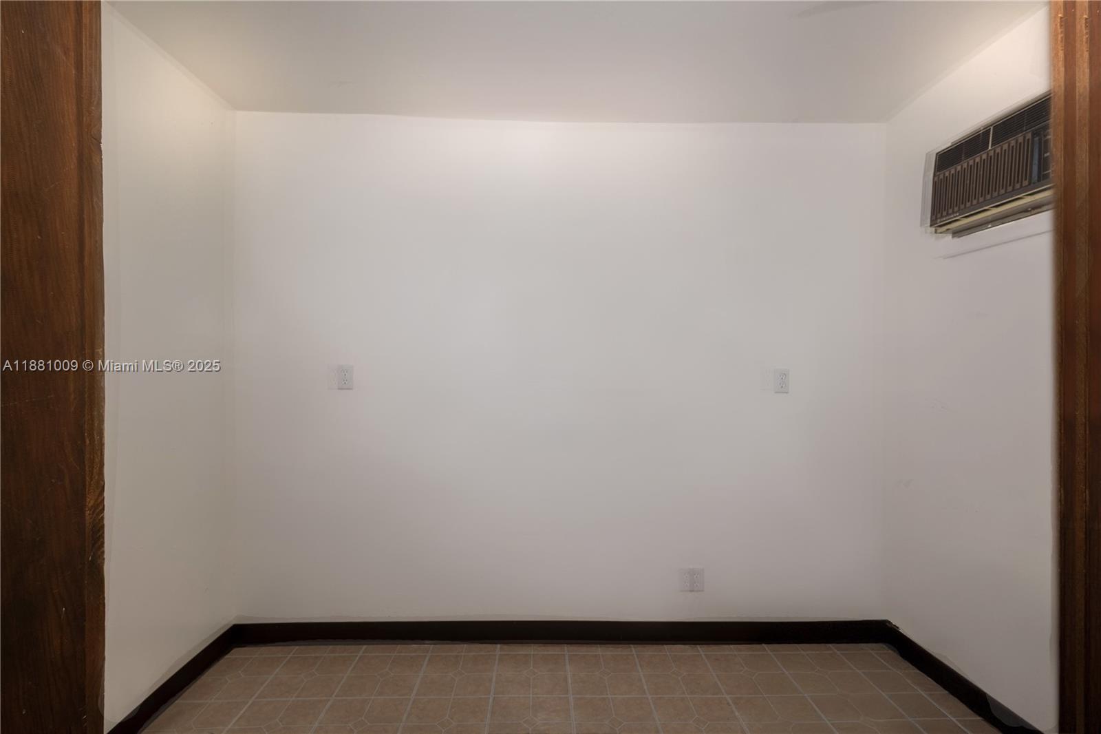 EDGEFIELD 1ST SEC - Residential