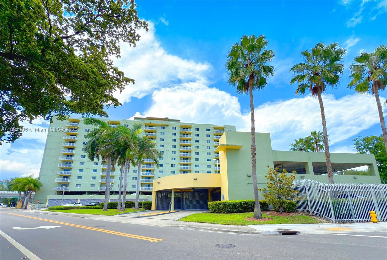 SEYBOLD POINTE CONDO - Residential