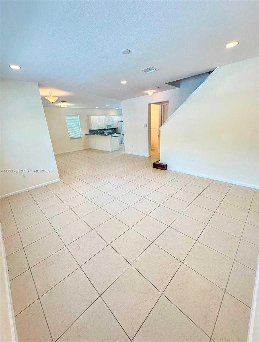 3210 NW 126th Ave 3210