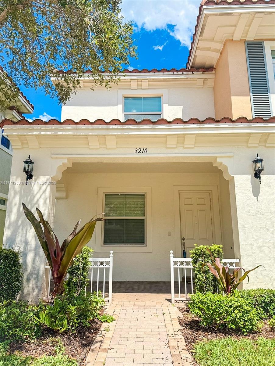 3210 NW 126th Ave 3210
