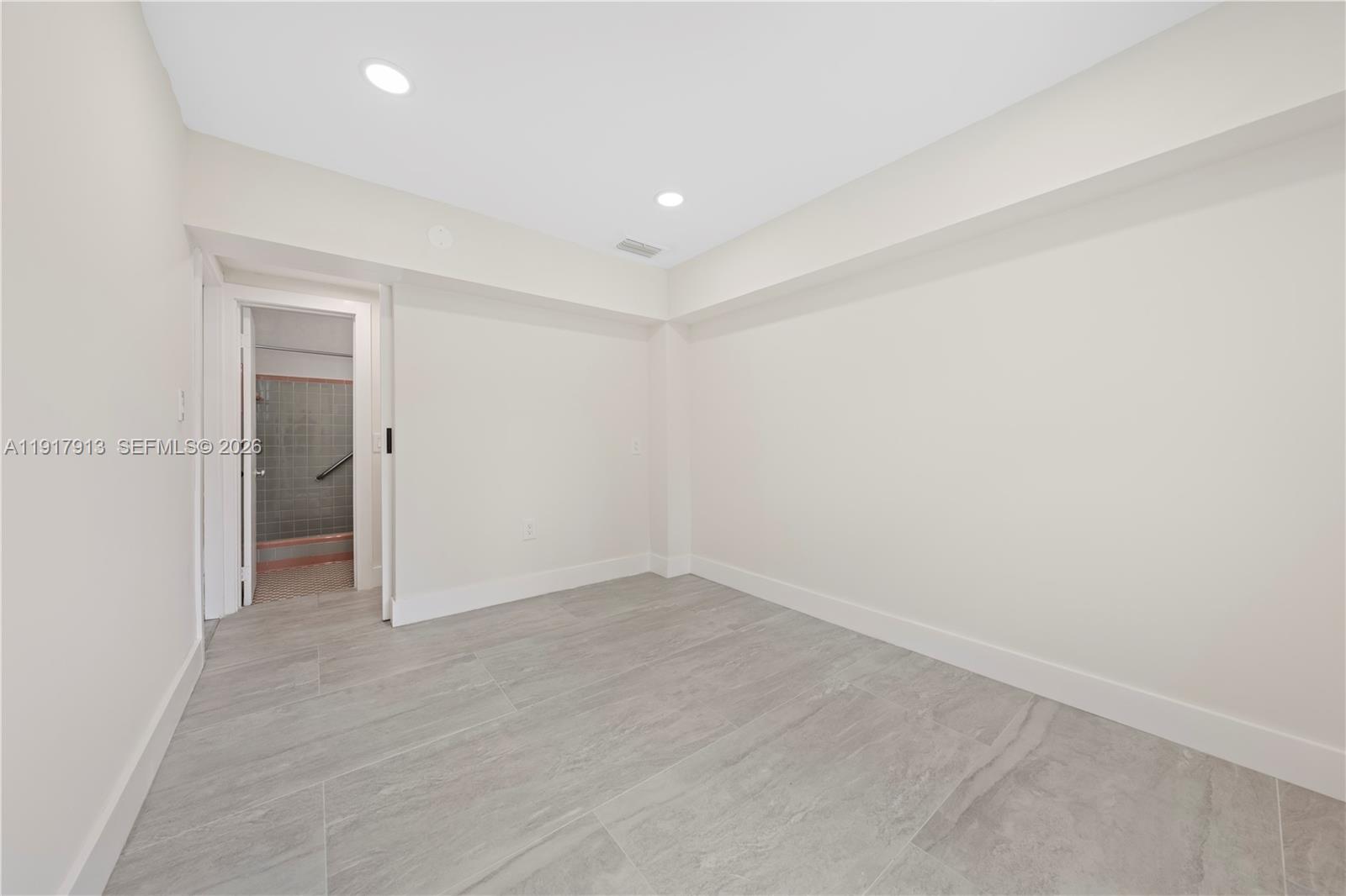 FLAGLER GARDENS - Residential Lease