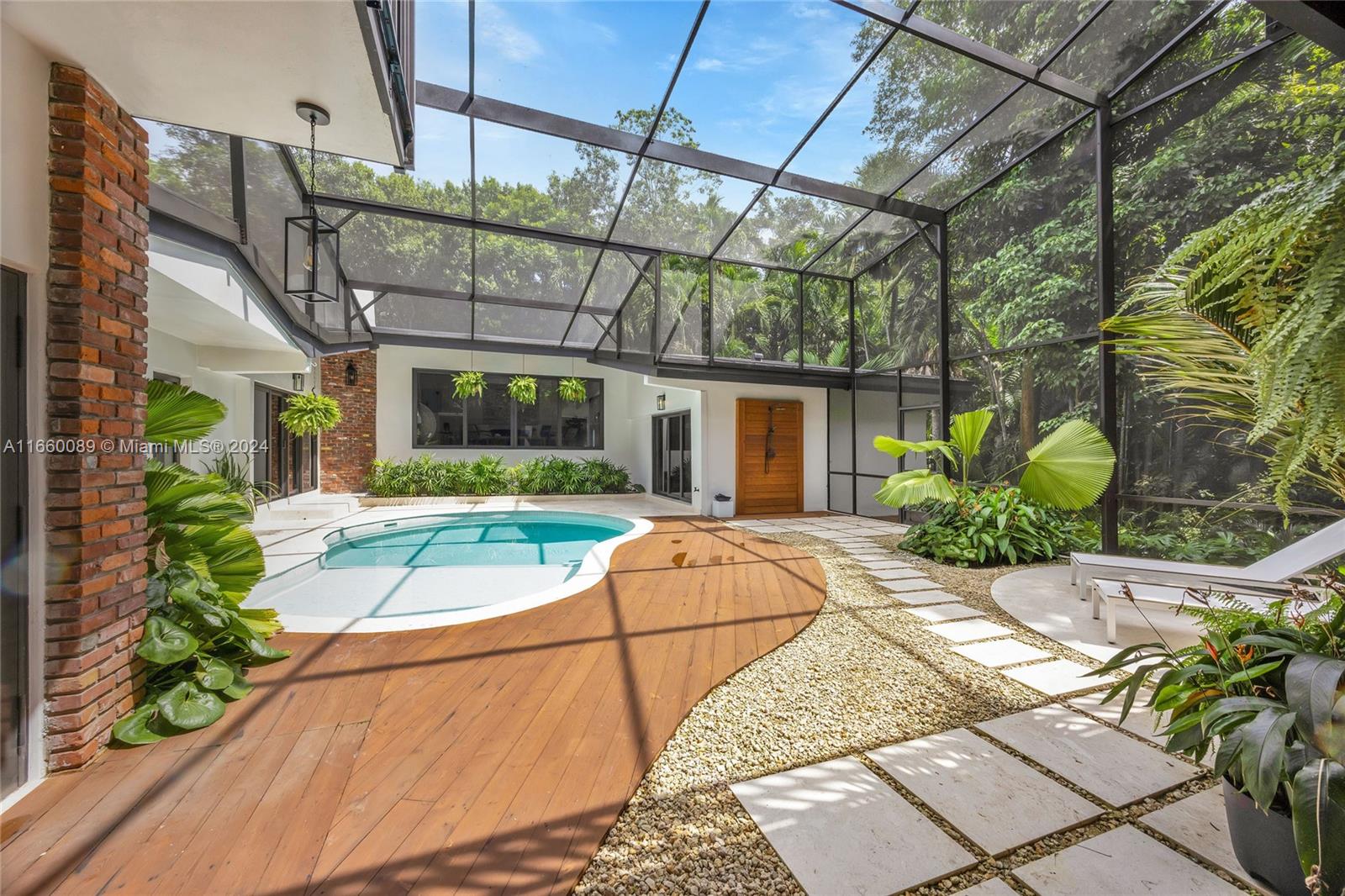 DEVONWOOD - Residential
