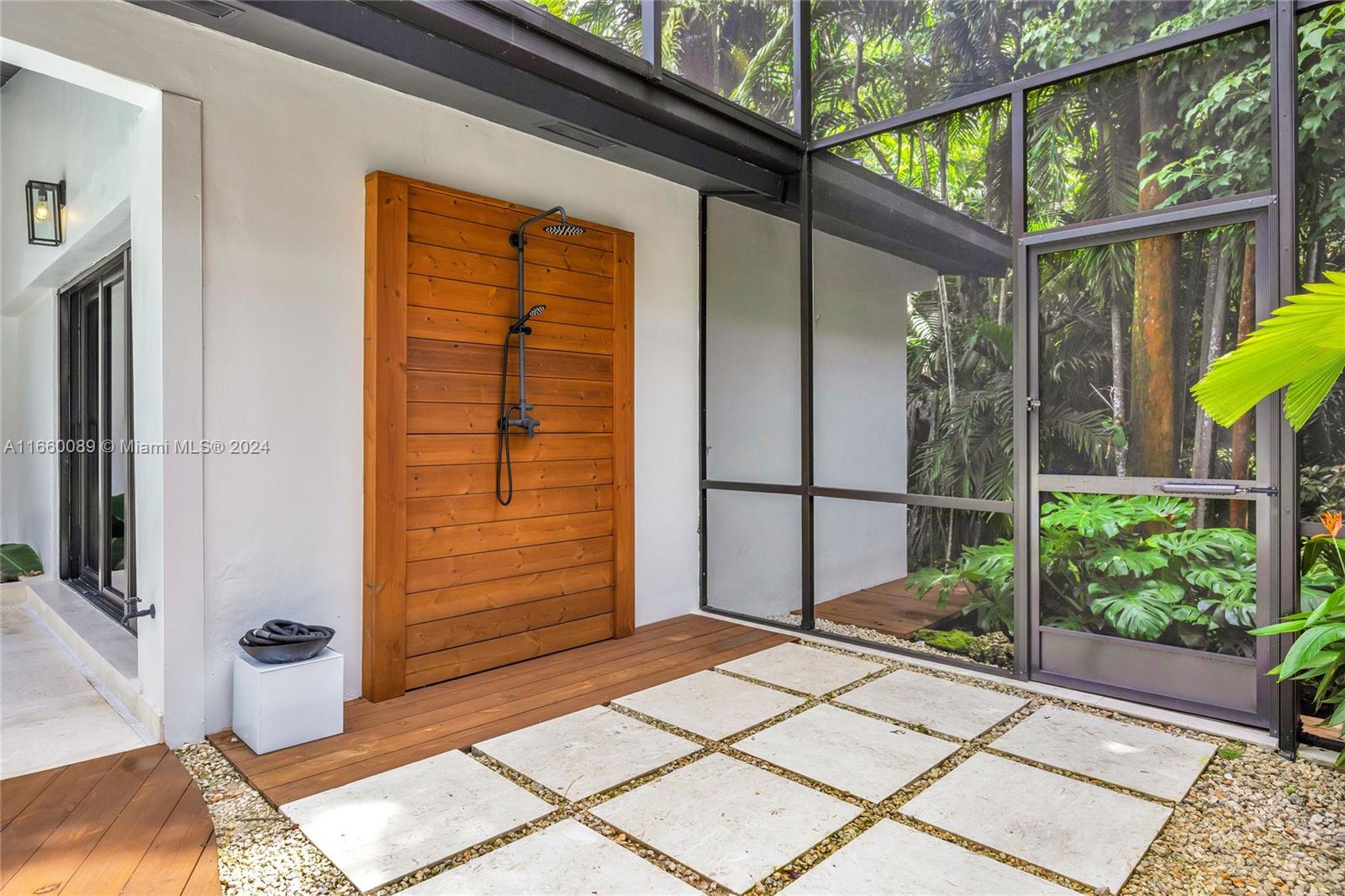 DEVONWOOD - Residential