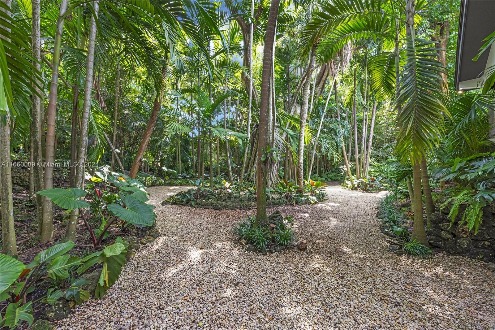 DEVONWOOD - Residential