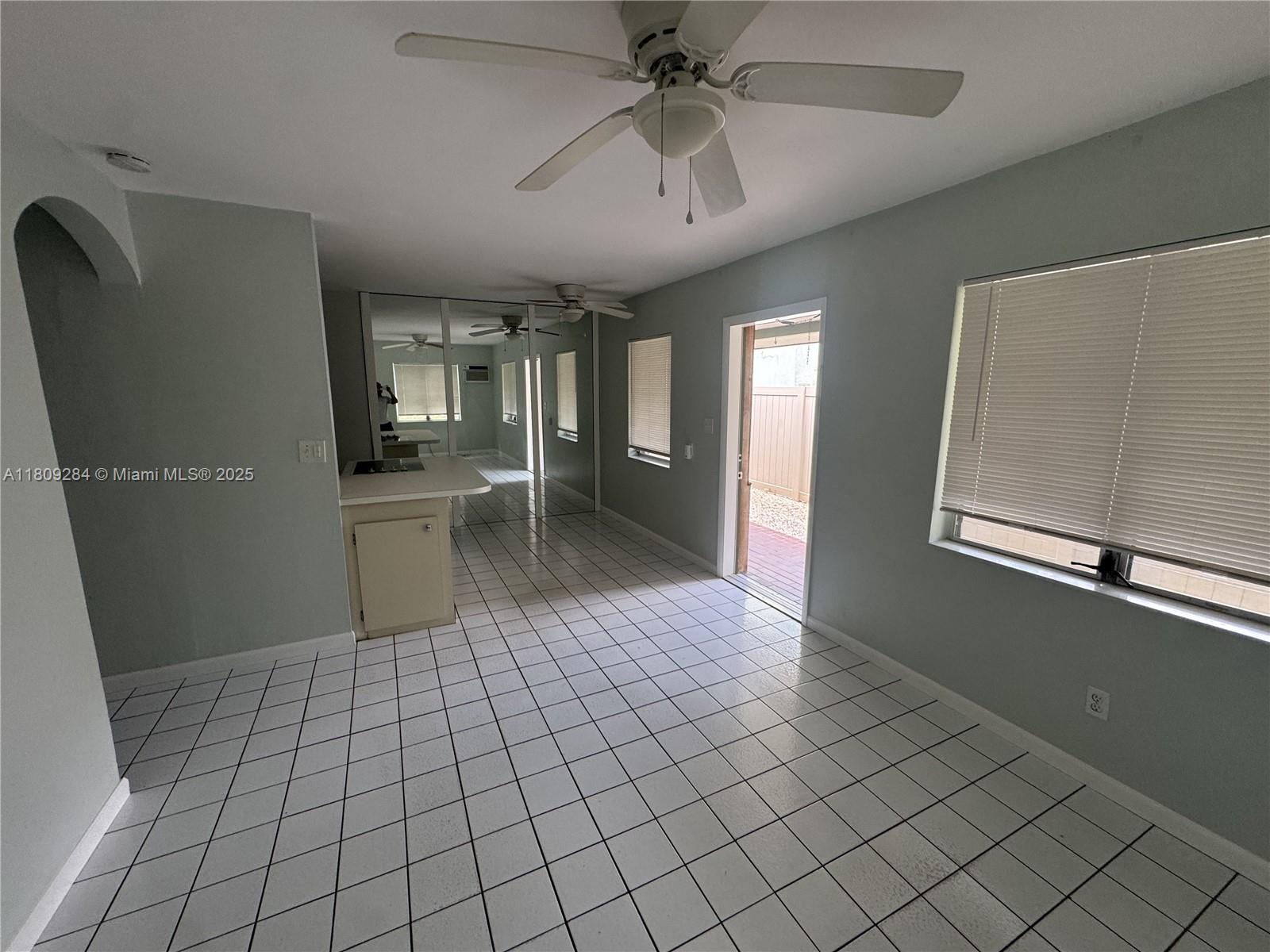 1578 NE 33rd St S2