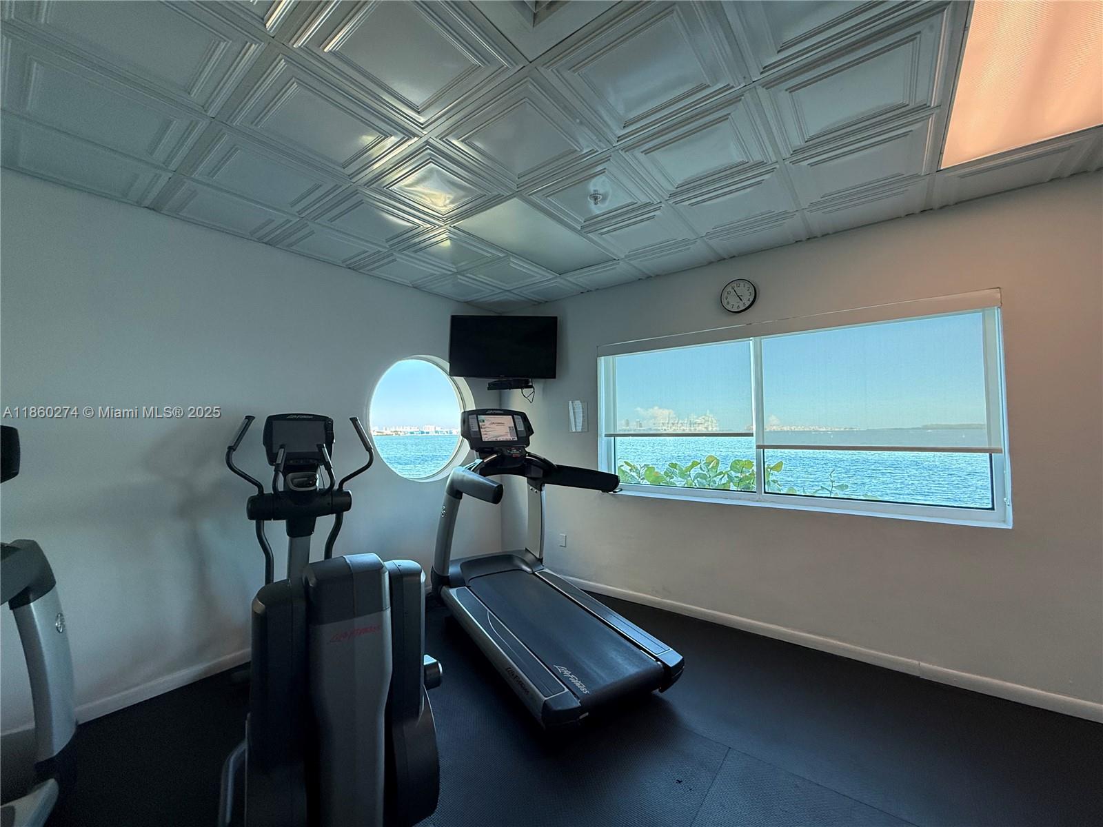 ST LOUIS CONDO - Residential Lease