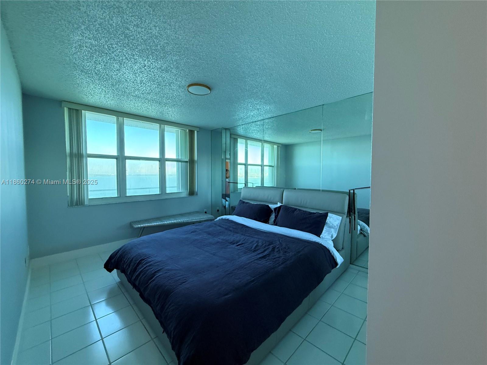 ST LOUIS CONDO - Residential Lease