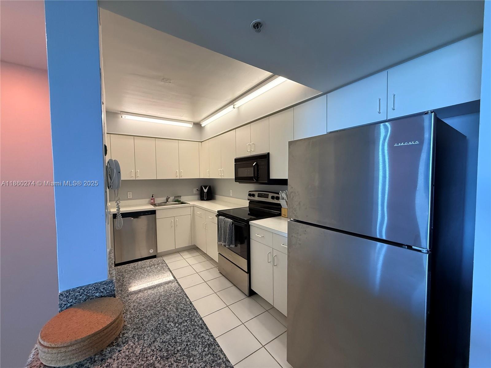 800 Claughton Island Dr 703