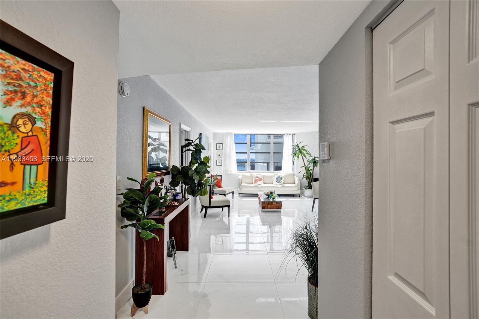 COMMODORE PLAZA CONDO - Residential