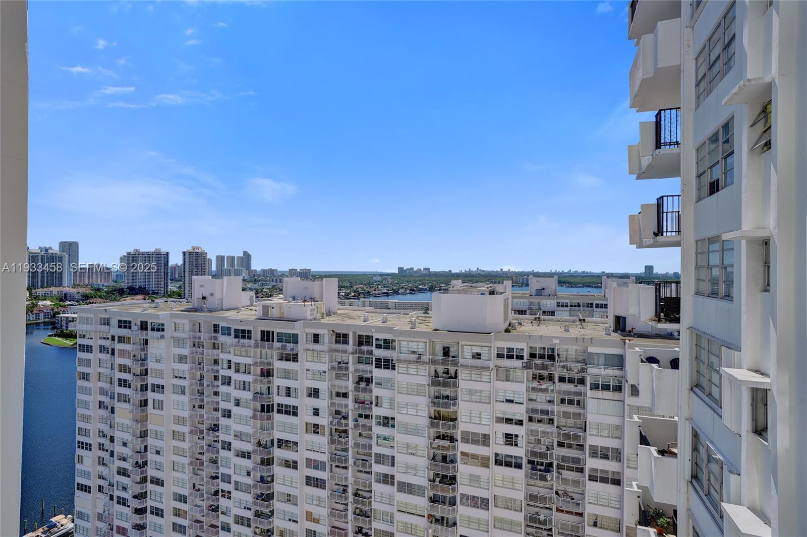 COMMODORE PLAZA CONDO - Residential