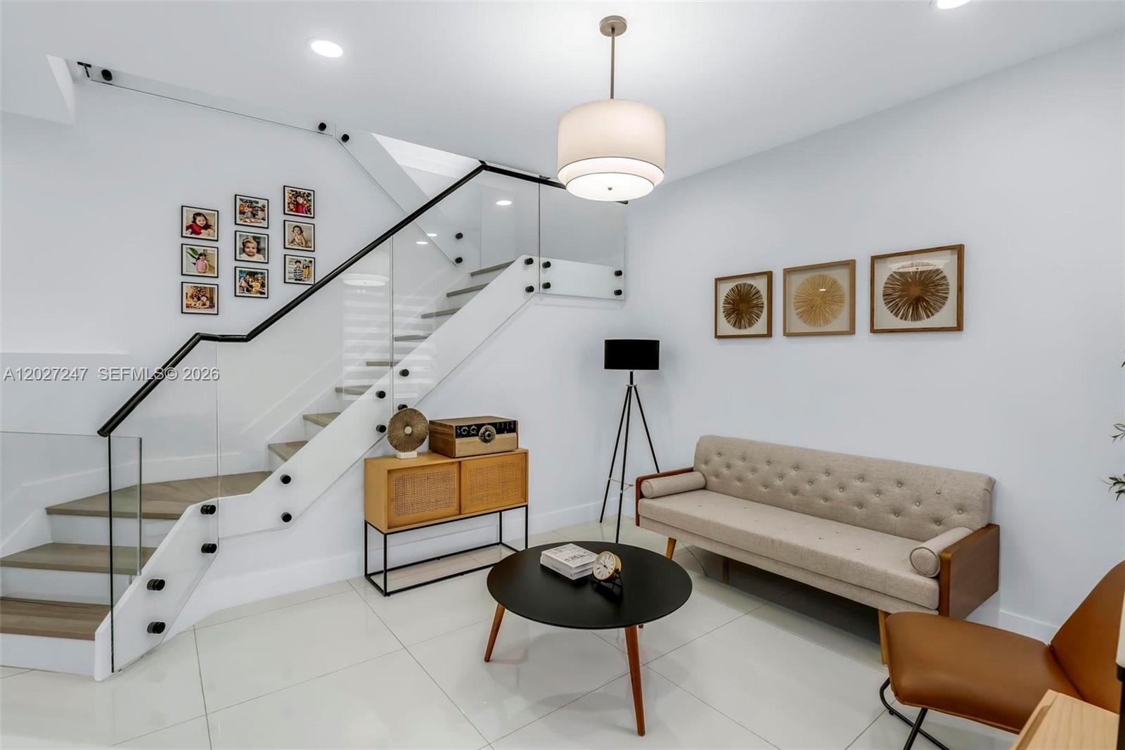 VENTANAS AT HOMESTEAD - Residential