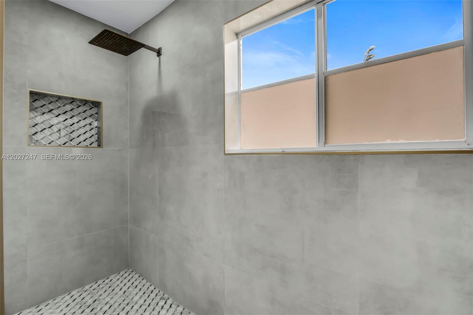 VENTANAS AT HOMESTEAD - Residential