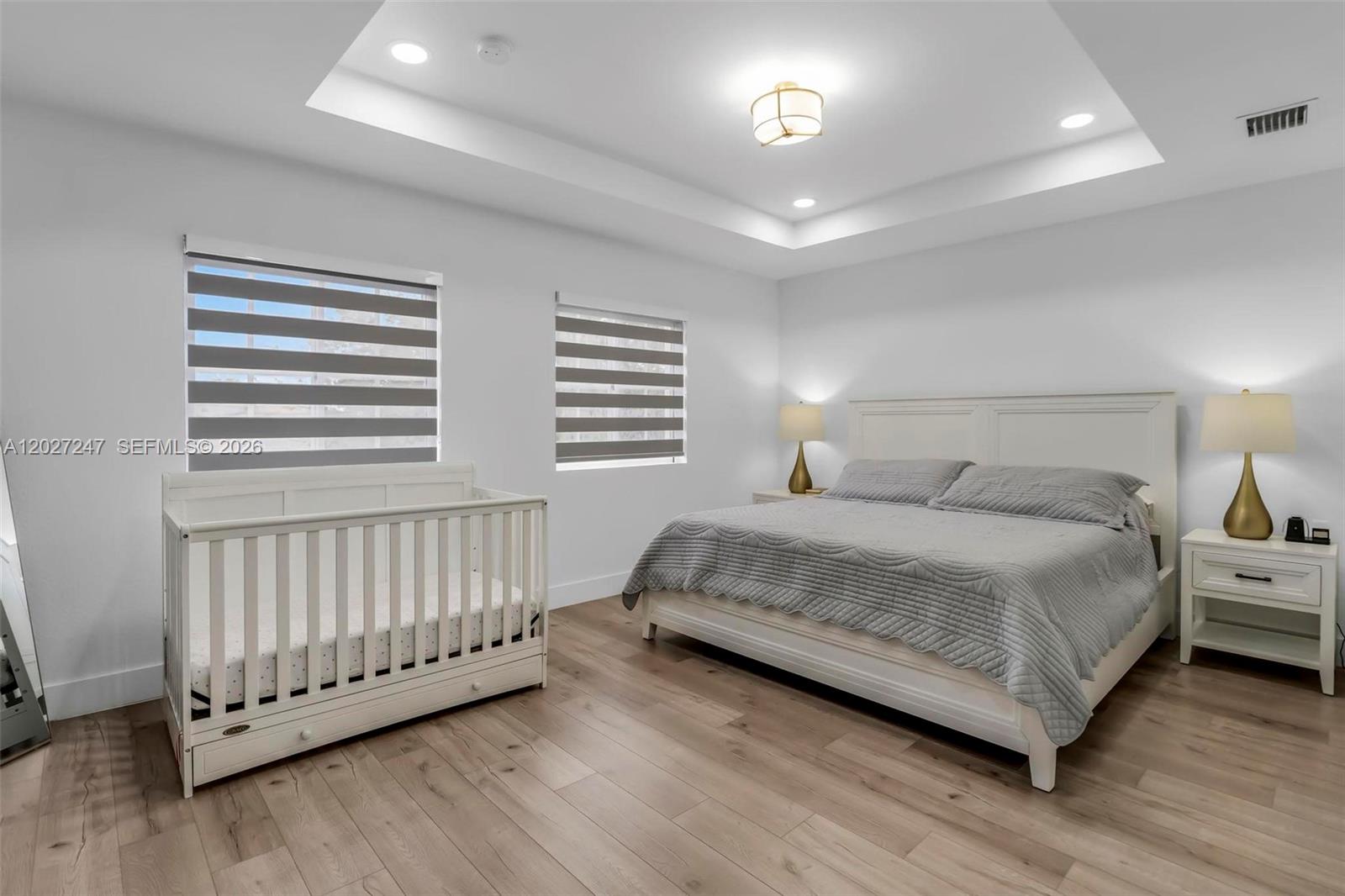 VENTANAS AT HOMESTEAD - Residential