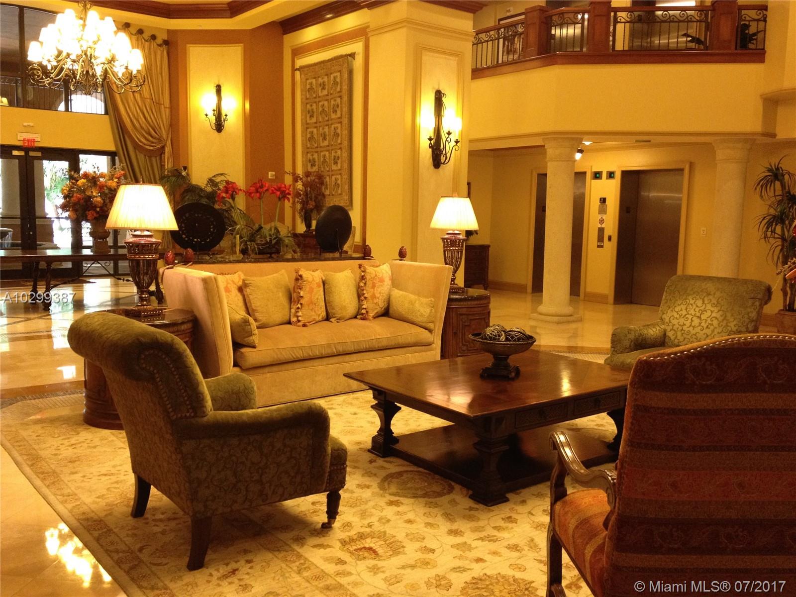 PUERTA DE PALMAS CONDO - Residential Lease