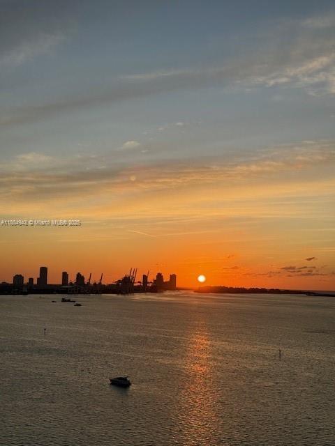 THE MARK ON BRICKELL COND - Residential Lease