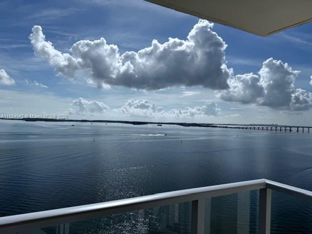 THE MARK ON BRICKELL COND - Residential Lease