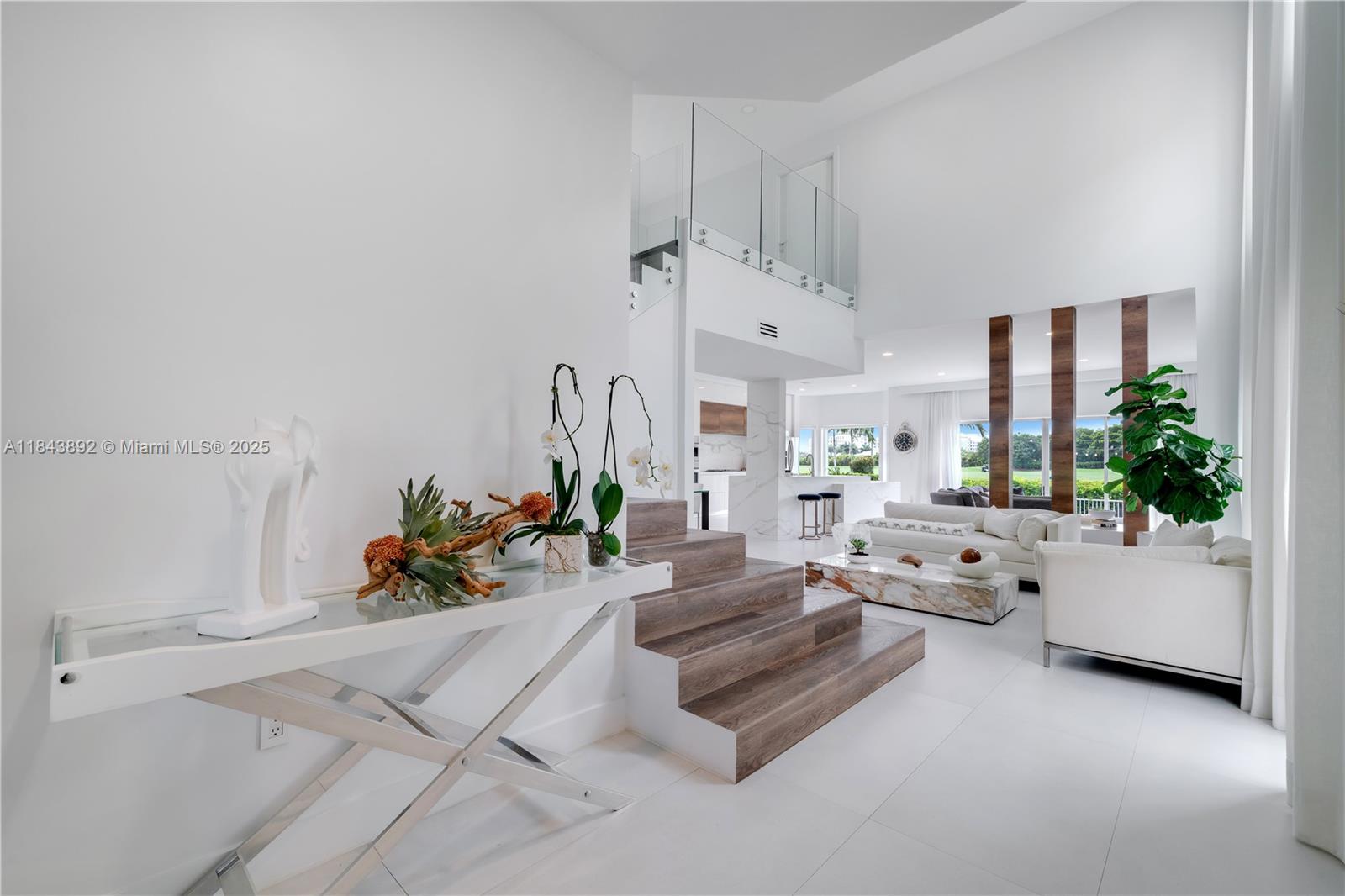 10323 NW 56th Ter