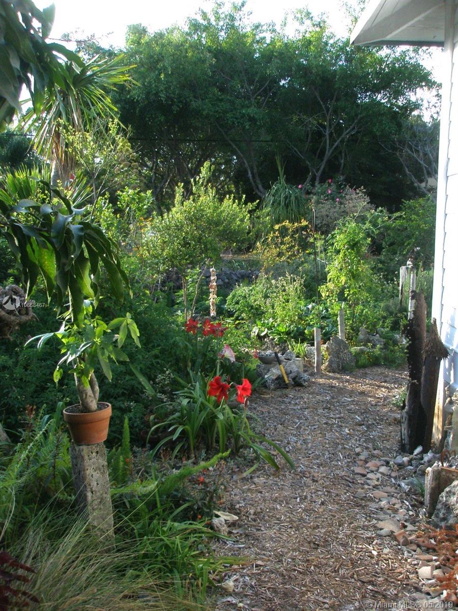 OCEAN VIEW HEIGHTS - Residential