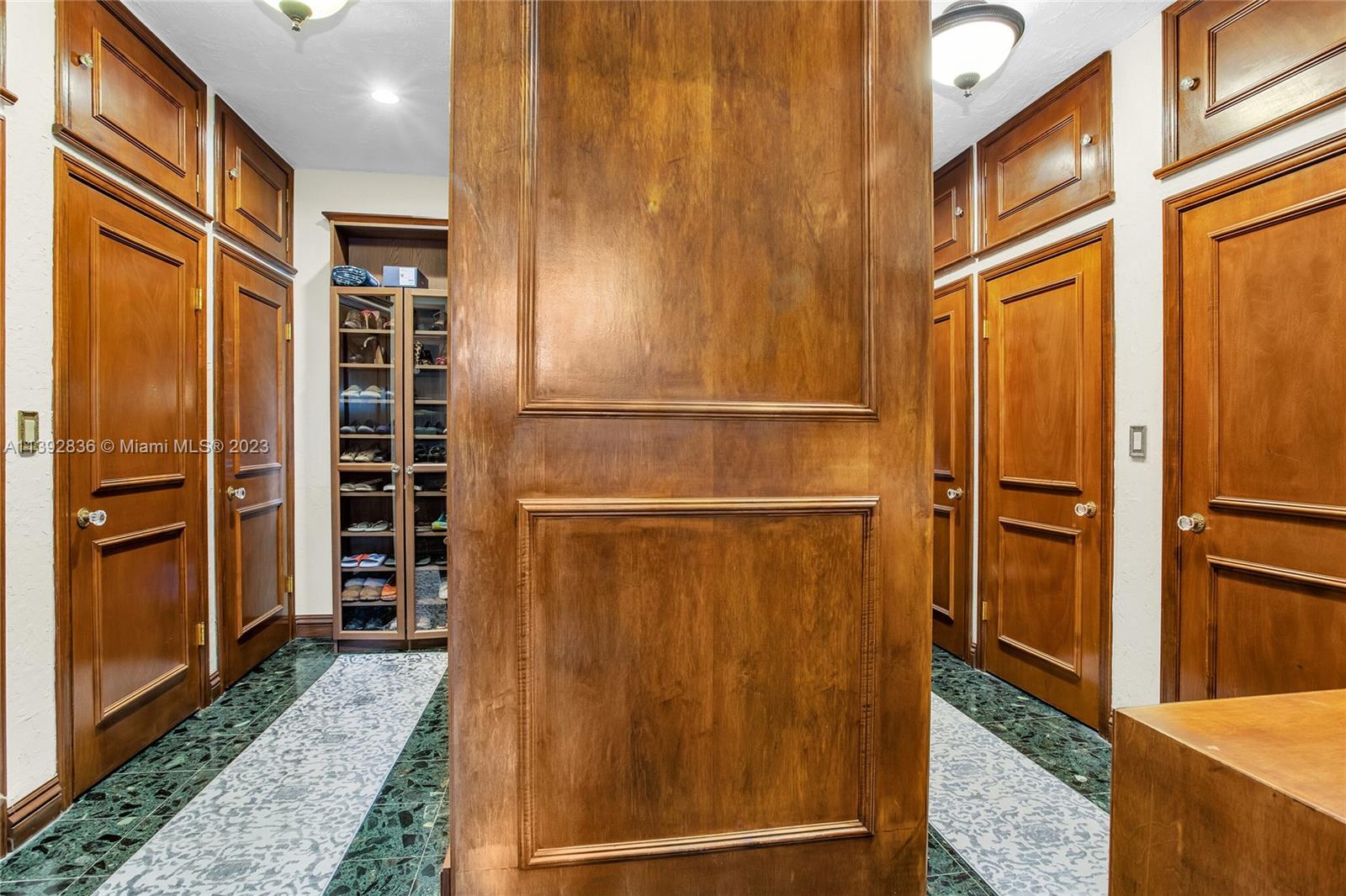 CORAL GAB SEC D REV PL - Residential