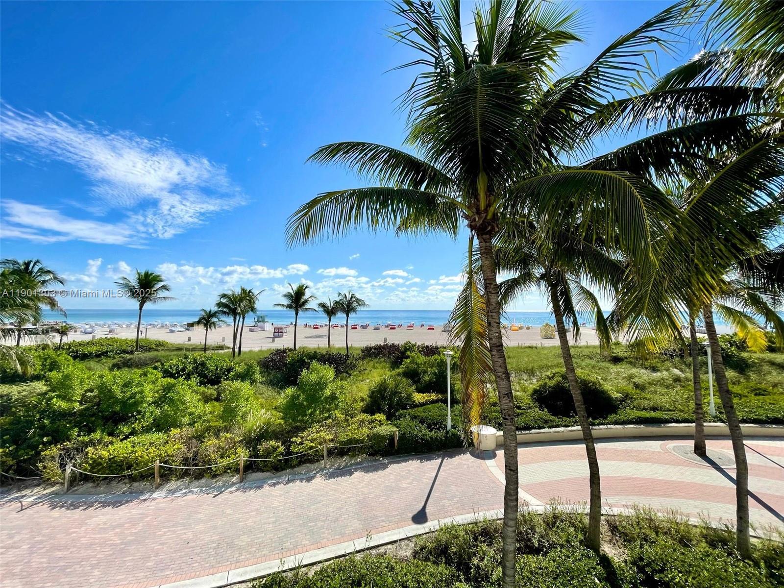THE DECOPLAGE CONDO - Residential