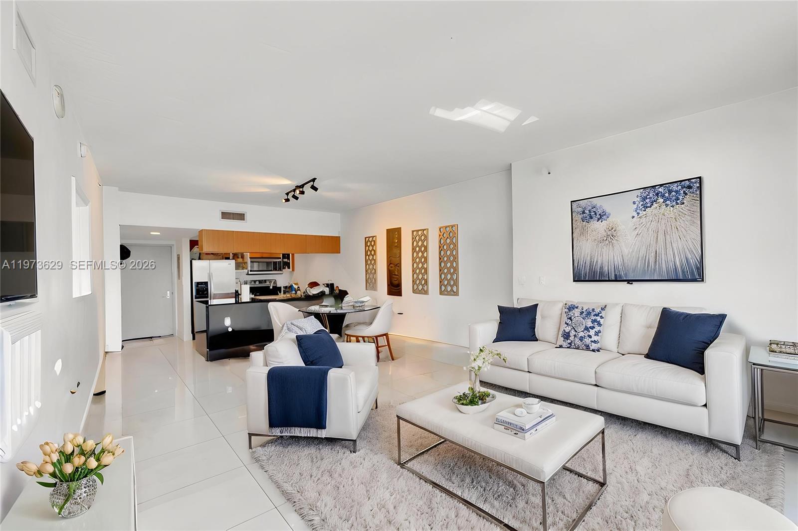 1750 N Bayshore Dr 2510