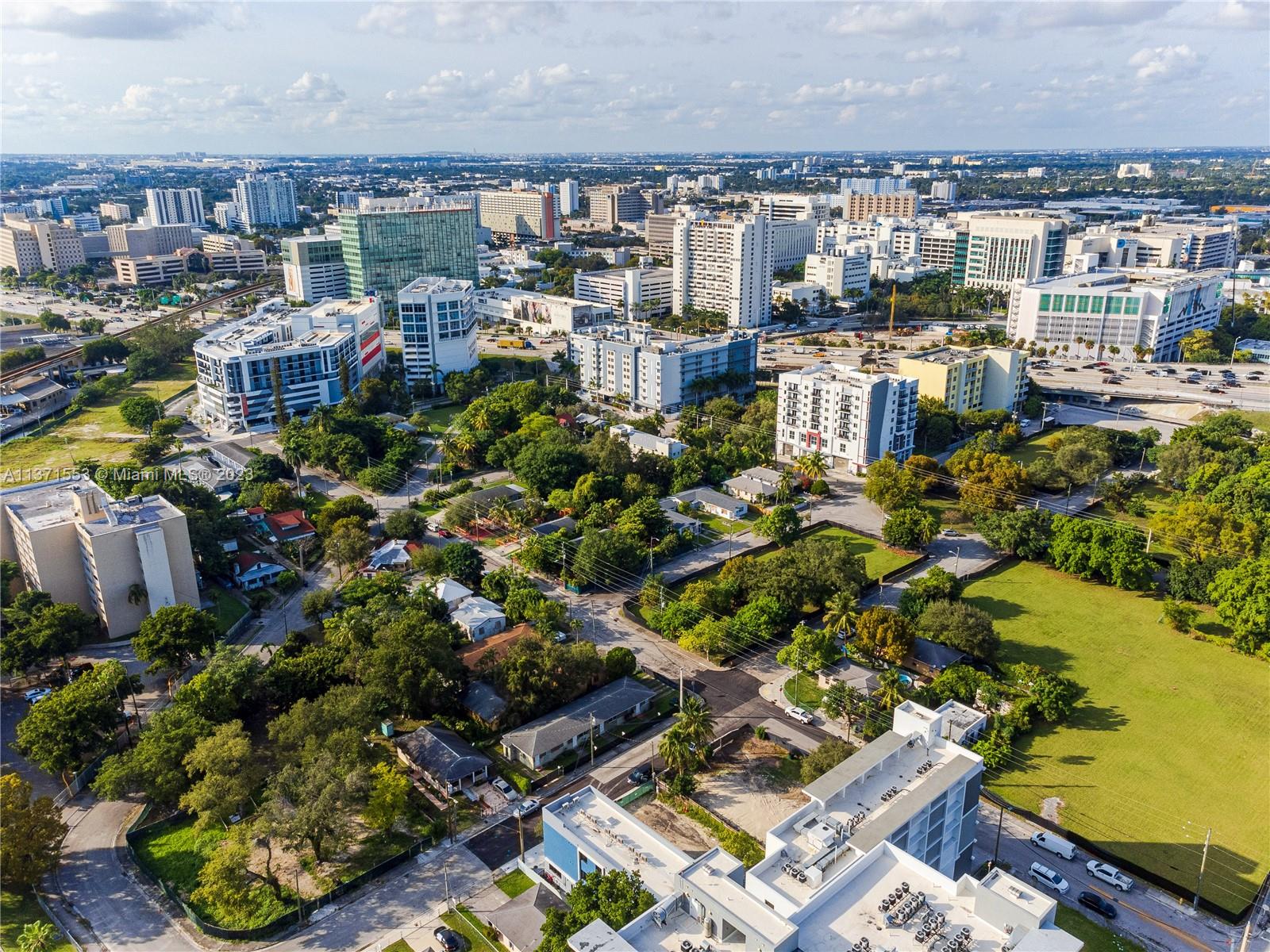 HIGHLAND PARK - Residential Lease