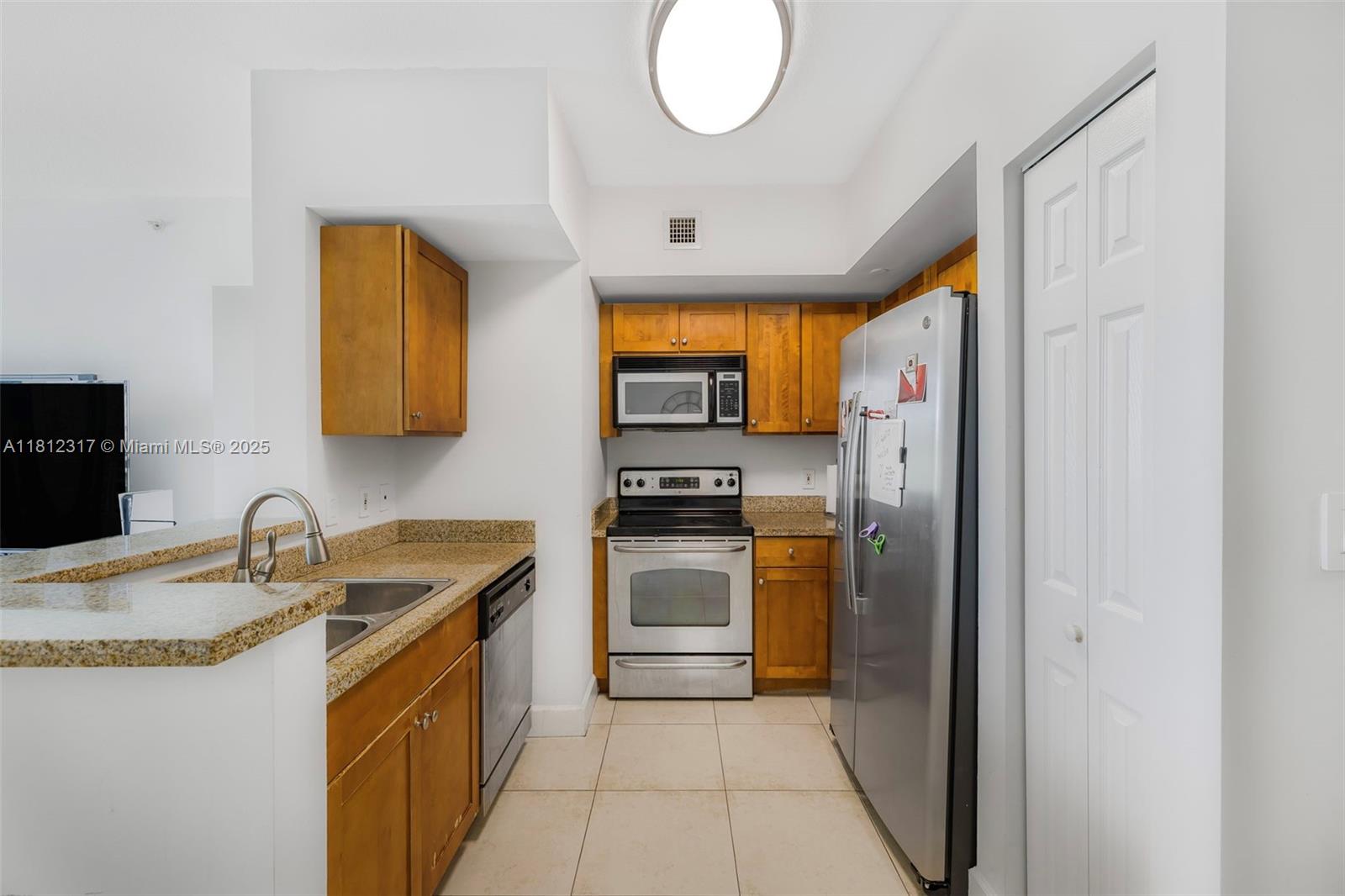 BRICKELL VIEW WEST CONDO - Residential