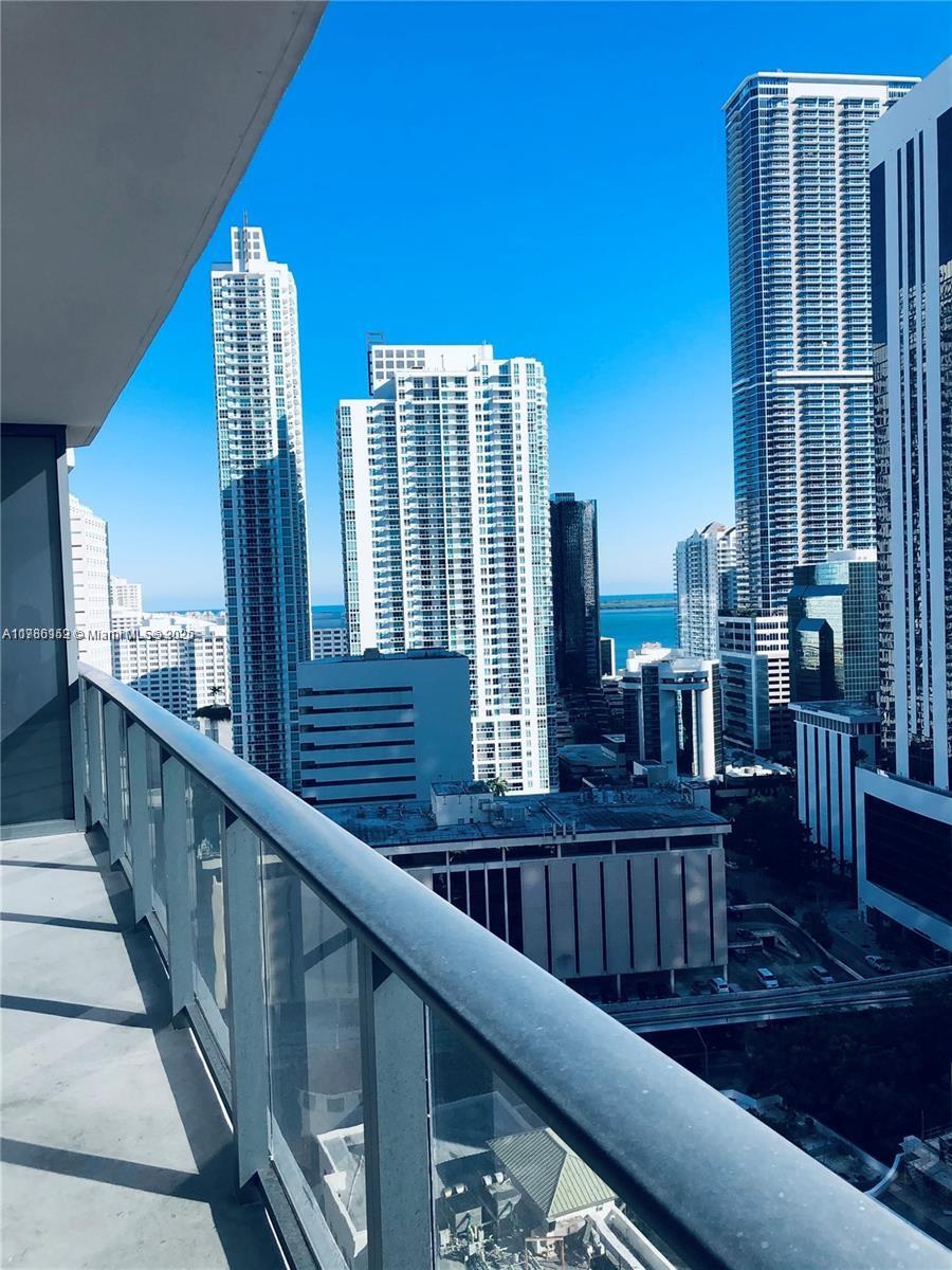 Property for Sale at 45 Sw 9th St 2004, Miami, Broward County, Florida - Bedrooms: 1 
Bathrooms: 2  - $650,000